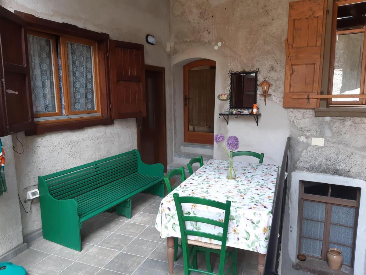 Ca' Berti Appartamento Con Terrazza Ville Del Monte Tenno Kültér fotó